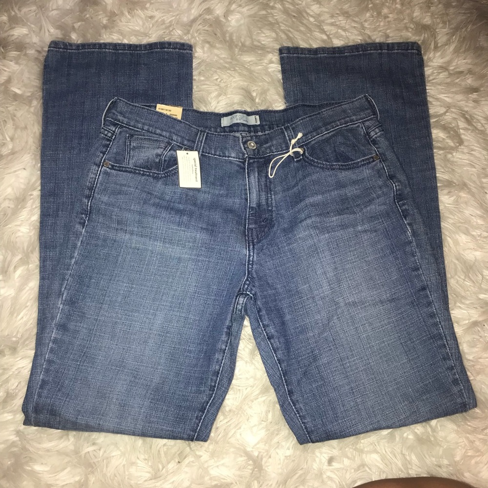 Levi’s bootcut 12regular brand new